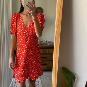 ⋄ NWT ⋄ Red Print Dress